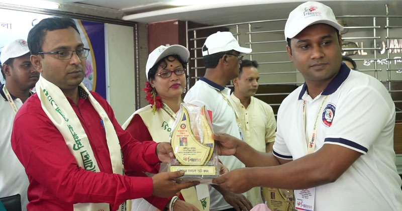 করোনাযোদ্ধা শিক্ষক সম্মাননা পেলেন রাকিবুল হাসান