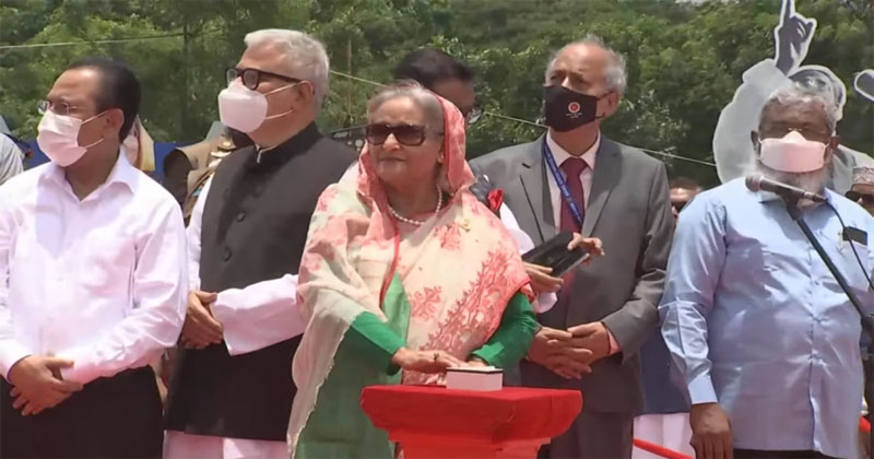 পদ্মা সেতু উদ্বোধন করলেন প্রধানমন্ত্রী