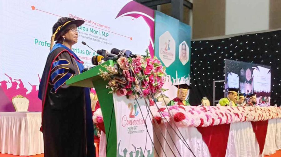গ্র্যাজুয়েটদের প্রতি যে আহ্বান জানালেন শিক্ষামন্ত্রী